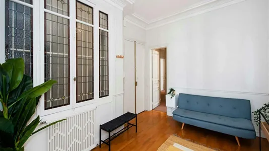 Rooms in Paris 17ème arrondissement - photo 8