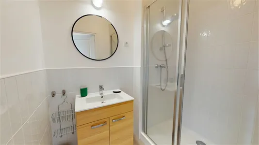 Rooms in Nanterre - photo 3