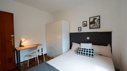 Rooms in Bilbao - photo 4