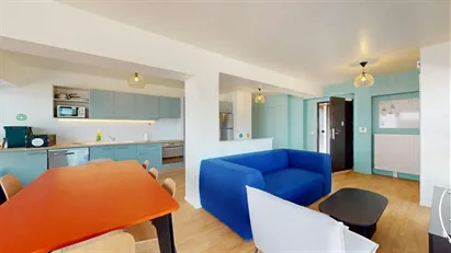 Room for rent in Palaiseau, Île-de-France