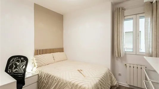 Rooms in Valencia Extramurs - photo 2