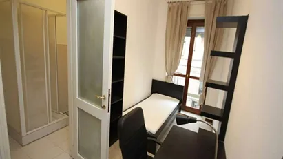 Room for rent in Milano Zona 1 - Centro storico, Milan