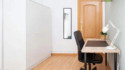 Rooms in Zaragoza - photo 5