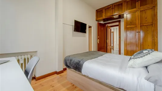 Rooms in Madrid Chamartín - photo 4