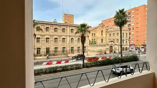 Rooms in Valencia Extramurs - photo 4