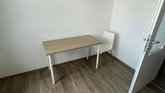 Rooms in Essen - photo 4