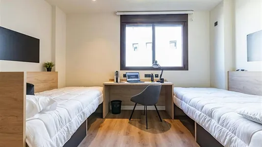 Rooms in Murcia - photo 1