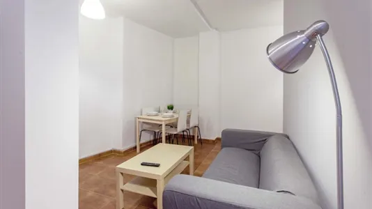 Rooms in Valencia Ciutat Vella - photo 5