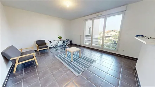 Apartments in Lyon - photo 3