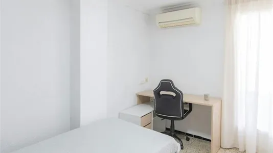 Rooms in Elche/Elx - photo 2