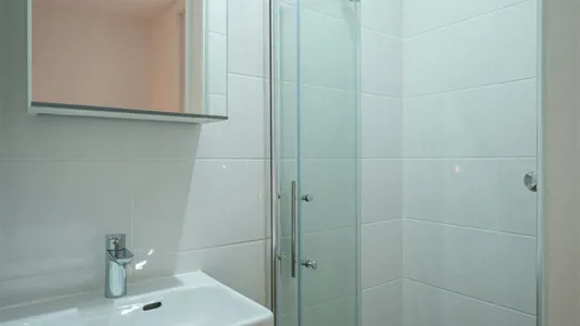 Rooms in Bobigny - photo 3