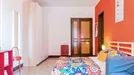 Room for rent, Padua, Veneto, &lt;span class=&quot;blurred street&quot; onclick=&quot;ProcessAdRequest(13796572)&quot;&gt;&lt;span class=&quot;hint&quot;&gt;See streetname&lt;/span&gt;[xxxxxxxxxxxxx]&lt;/span&gt;