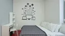 Room for rent, Lisbon (region), &lt;span class=&quot;blurred street&quot; onclick=&quot;ProcessAdRequest(7743837)&quot;&gt;&lt;span class=&quot;hint&quot;&gt;See streetname&lt;/span&gt;[xxxxxxxxxxxxx]&lt;/span&gt;