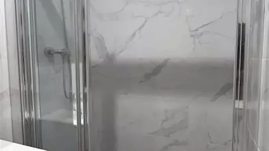 Rooms in Barcelona Eixample - photo 6