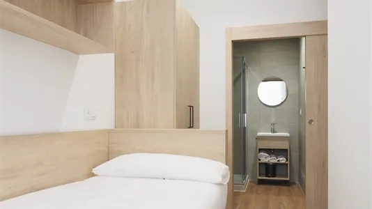 Rooms in Bilbao - photo 8