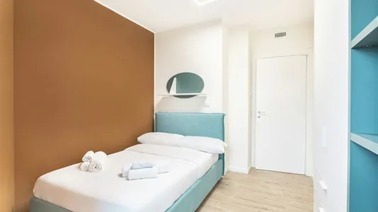 Apartments in Milano Zona 8 - Fiera, Gallaratese, Quarto Oggiaro - photo 8