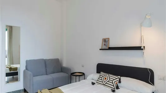 Rooms in Milano Zona 2 - Stazione Centrale, Gorla, Turro, Greco, Crescenzago - photo 3