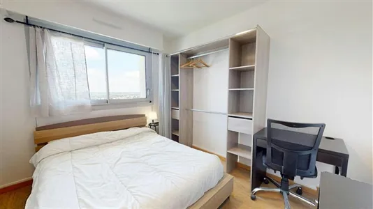 Rooms in Lyon - photo 2