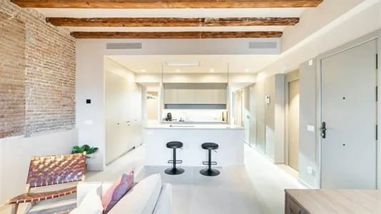 Apartments in Barcelona Sant Martí - photo 3
