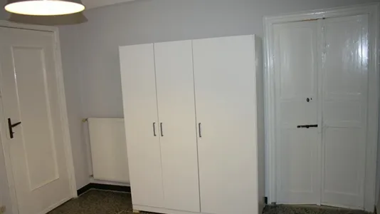 Rooms in Genoa - photo 8