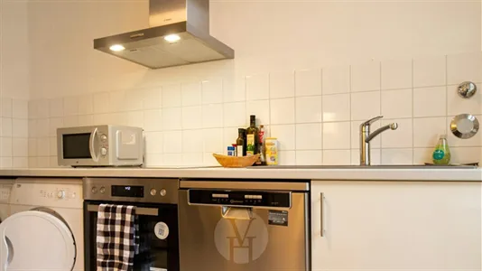 Rooms in Berlin Charlottenburg-Wilmersdorf - photo 4