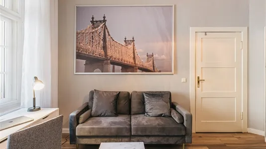 Apartments in Berlin Charlottenburg-Wilmersdorf - photo 5