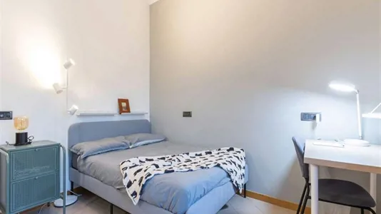 Rooms in Roma Municipio XII – Monte Verde - photo 2