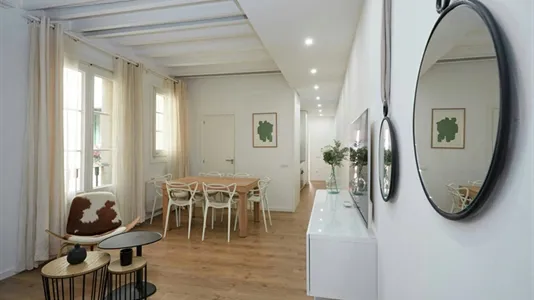 Apartments in Barcelona Ciutat Vella - photo 6