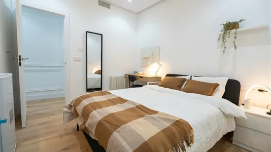 Rooms in Madrid Retiro - photo 6