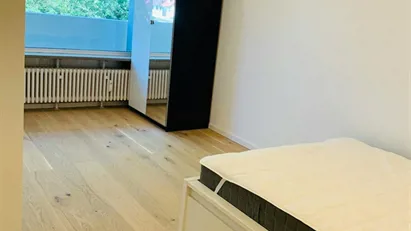 Room for rent in Munich Thalkirchen-Obersendling-Forstenried-Fürstenried-Solln, Munich