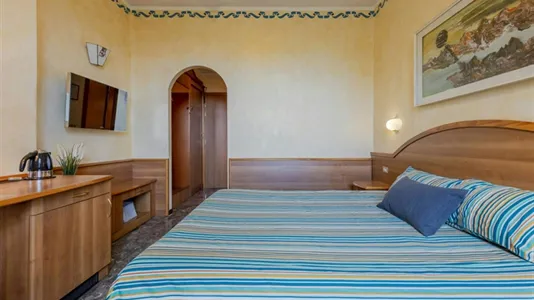 Rooms in Novara - photo 2