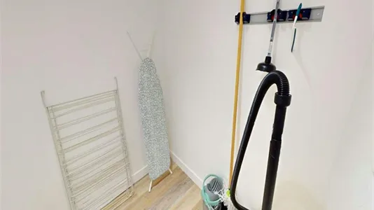 Rooms in Paris 15ème arrondissement - photo 9