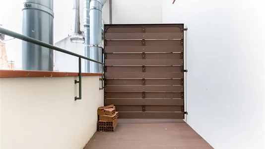 Apartments in Barcelona Eixample - photo 8