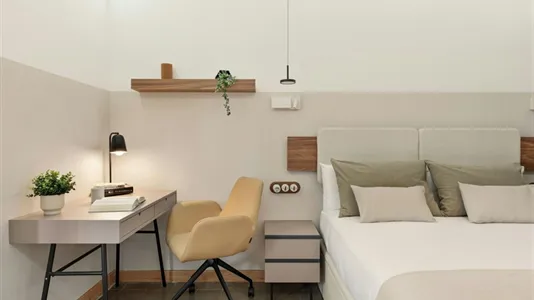 Rooms in Barcelona Eixample - photo 4