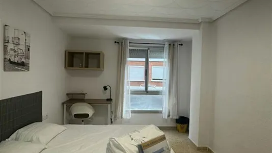 Rooms in Mislata - photo 3