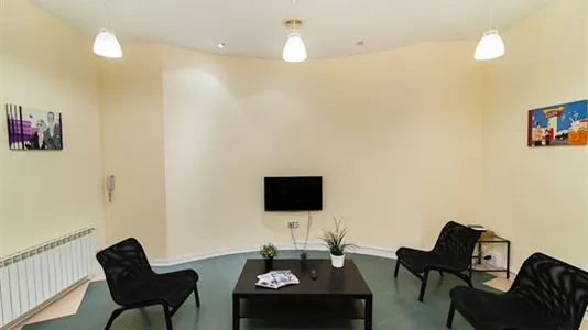 Rooms in Madrid Chamberí - photo 7