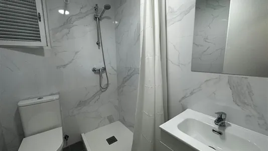 Rooms in Madrid Centro - photo 10