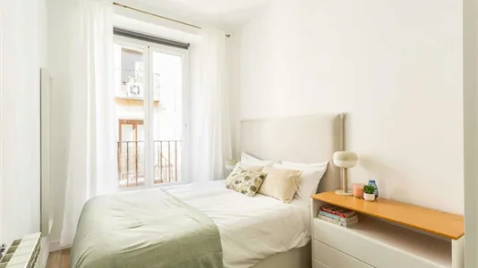 Apartments in Madrid Centro - photo 3