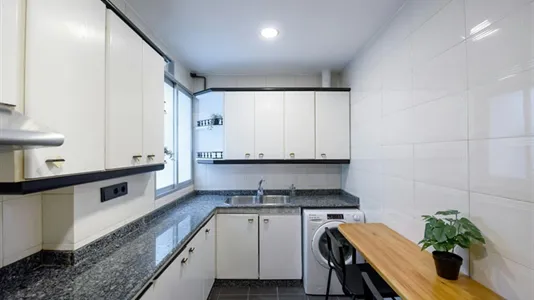 Rooms in Valencia Ciutat Vella - photo 9