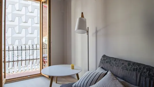 Apartments in Barcelona Sants-Montjuïc - photo 6