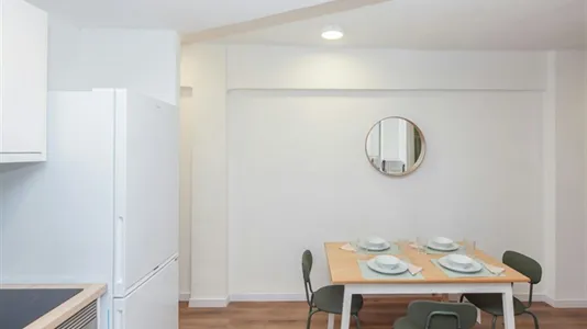 Rooms in Valencia L'Eixample - photo 10