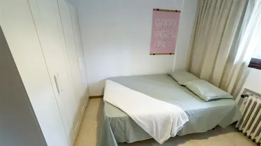 Rooms in Enramadilla - photo 2