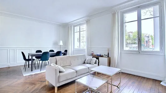 Apartments in Paris 16ème arrondissement (South) - photo 1