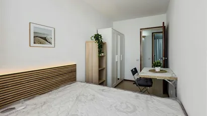Room for rent in Cornellà de Llobregat, Cataluña