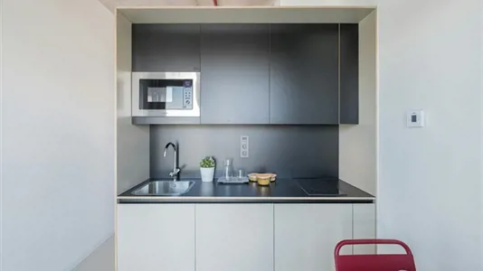 Apartments in Badalona - photo 2