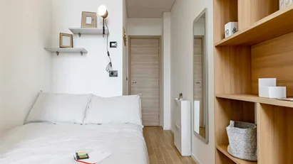 Room for rent in Turin, Piemonte