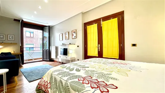 Rooms in Bilbao - photo 7