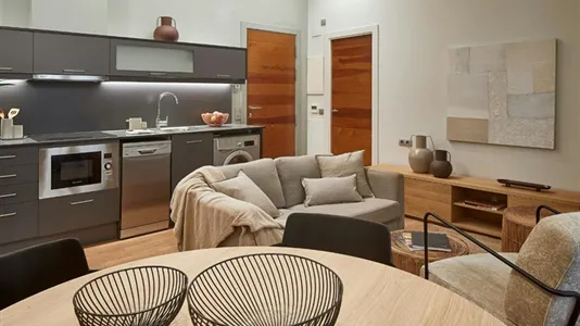 Apartments in Barcelona Ciutat Vella - photo 9