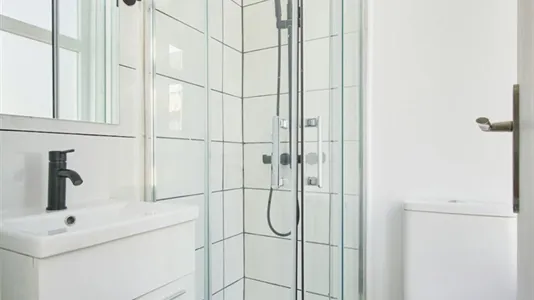 Apartments in Location is not specified - photo 9