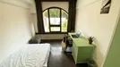 Room for rent, Brussels Sint-Gillis, Brussels, &lt;span class=&quot;blurred street&quot; onclick=&quot;ProcessAdRequest(13937737)&quot;&gt;&lt;span class=&quot;hint&quot;&gt;See streetname&lt;/span&gt;[xxxxxxxxxxxxx]&lt;/span&gt;
